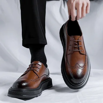 мужская роскошная модная оригинальная кожаная обувь на шнуровке, дерби, кроссовки с перфорацией типа броги, кроссовки на платформе, брендовая дизайнерская свадебная обувь